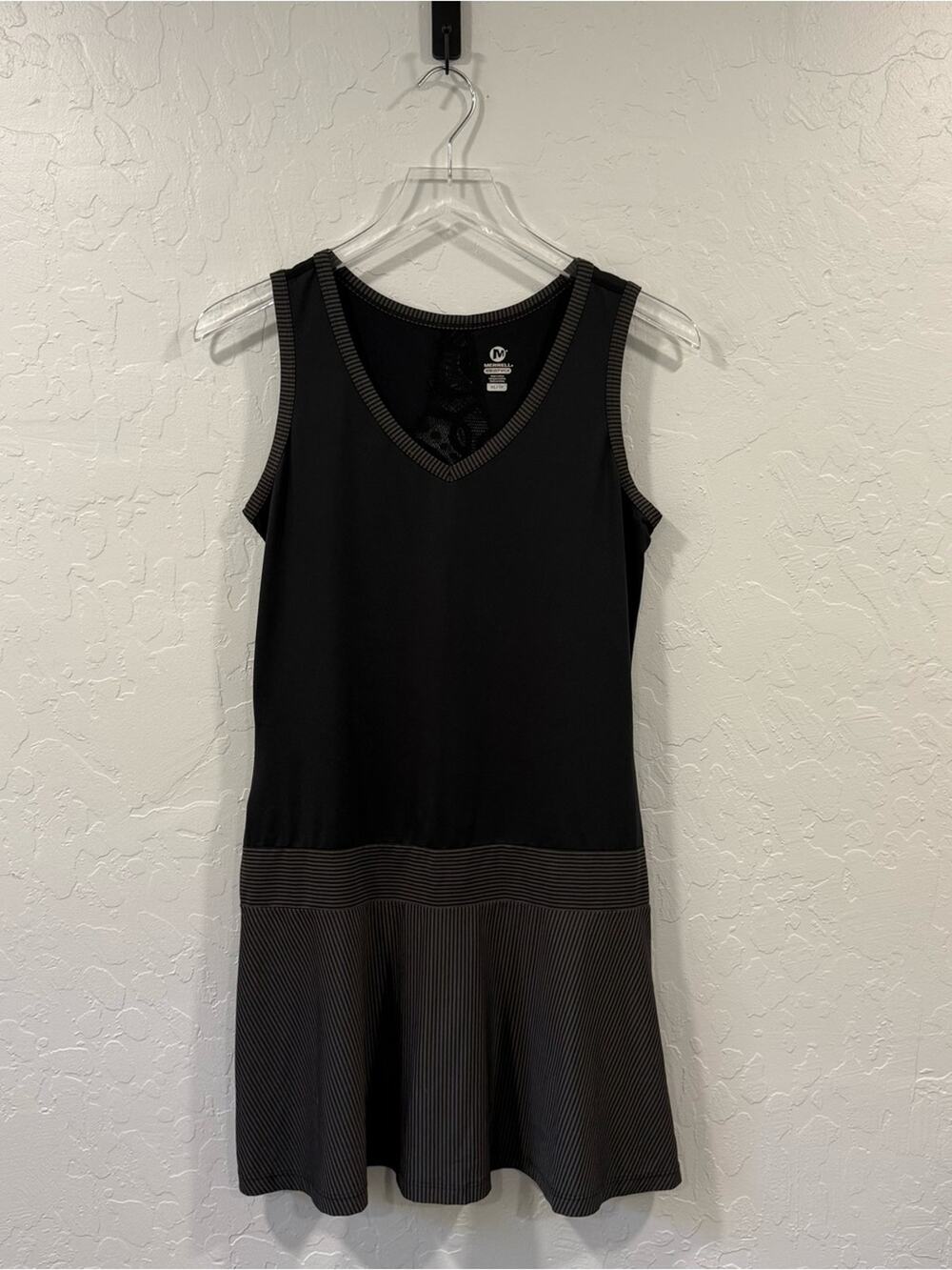 Merrell Soft Wick Dress w/ Lace Detail Size XS